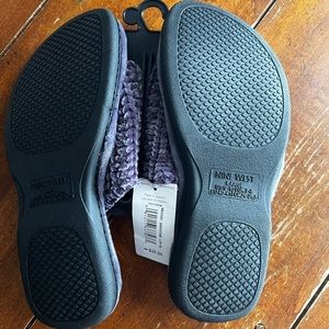 Nine West hose slippers NEW Purple size 9-10 W